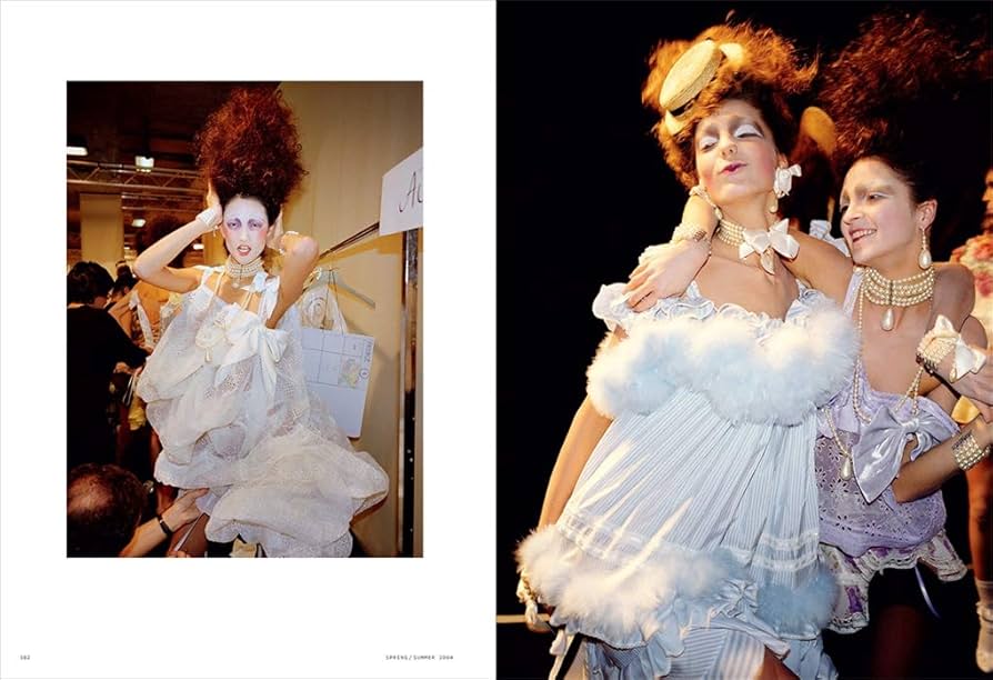 『John Galliano:Unseen』 9780500519516_std_john-